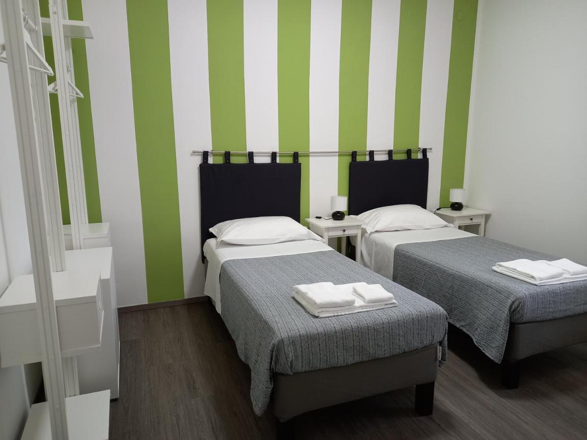 B&B Km 198 - Letto E Colazione Sorbara Екстер'єр фото