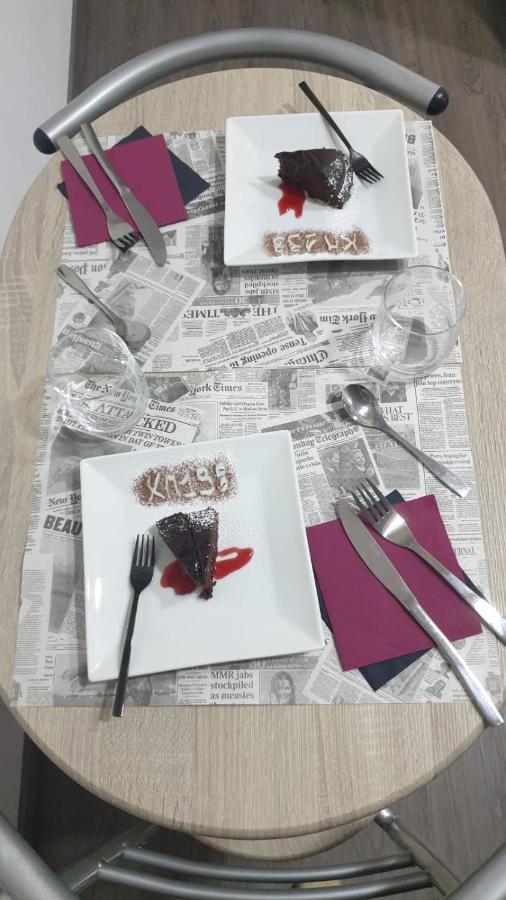 B&B Km 198 - Letto E Colazione Sorbara Екстер'єр фото